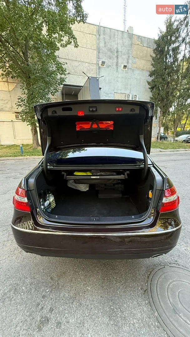2010 Mercedes-Benz E-klasse - мініатюра 29