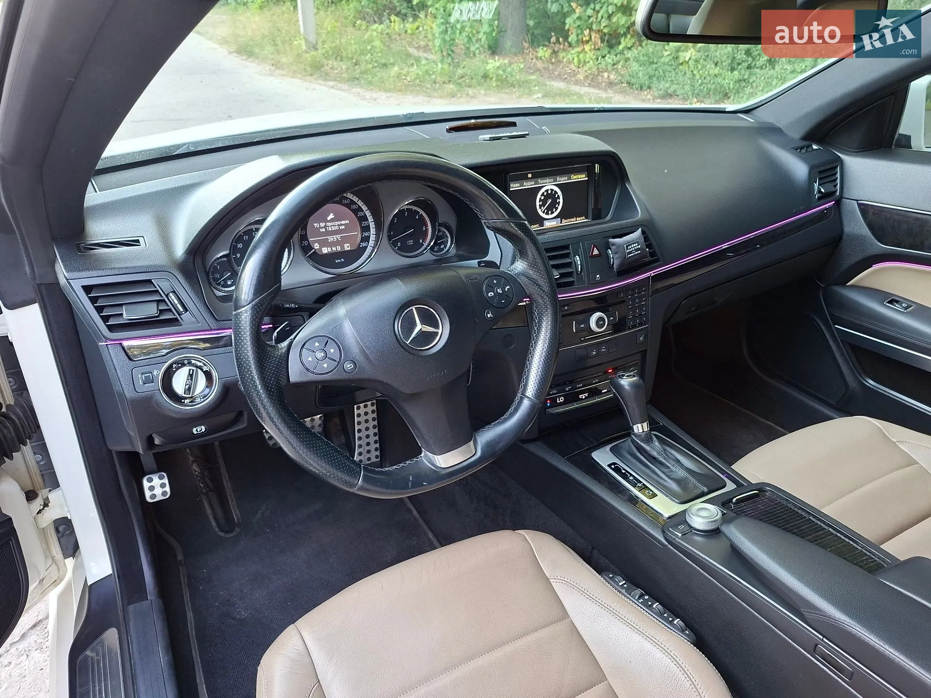 2010 Mercedes-Benz E-klasse - мініатюра 8