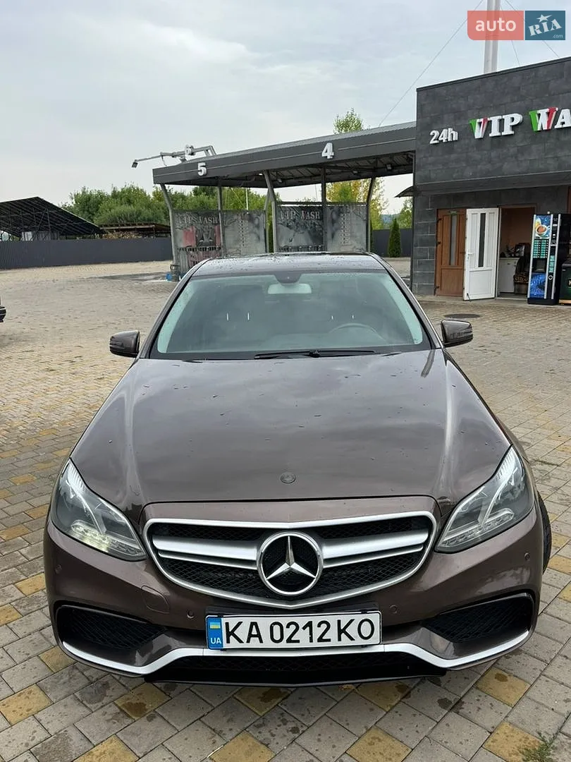 2013 Mercedes-Benz E-klasse - мініатюра 2