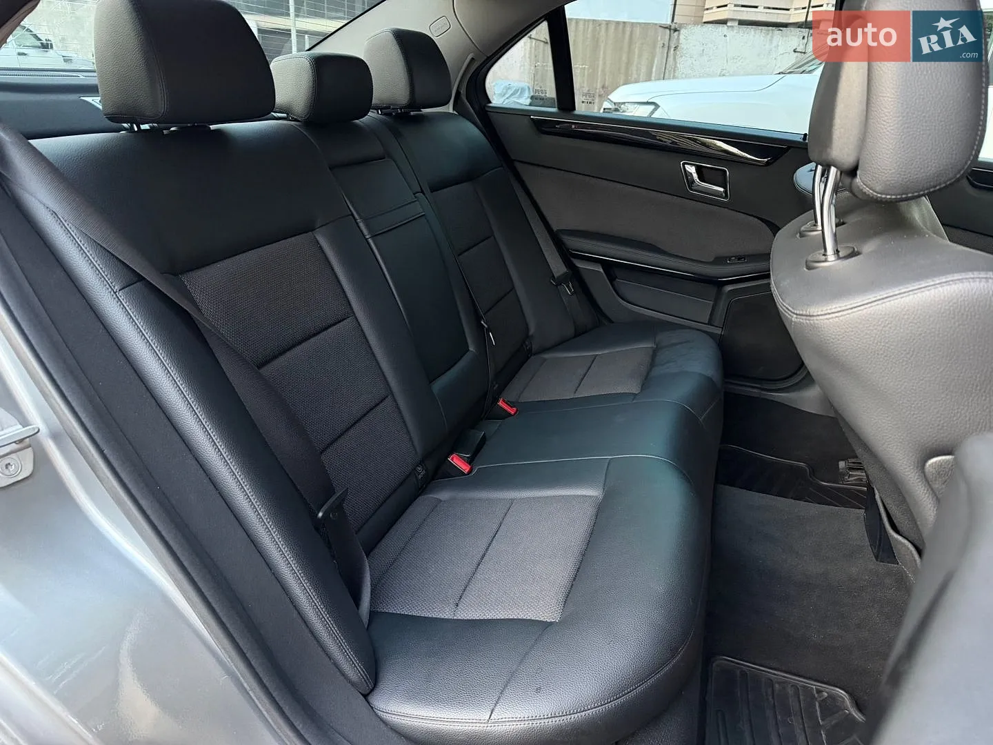 2011 Mercedes-Benz E-klasse - мініатюра 15