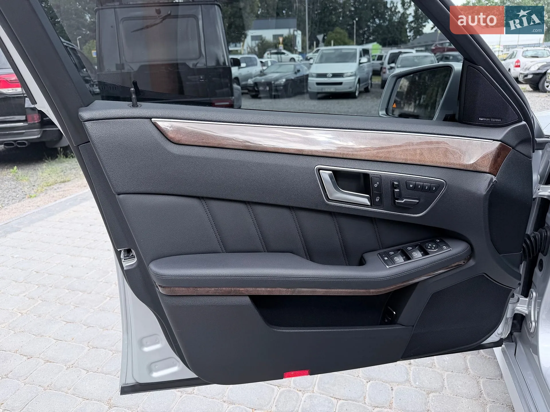 2012 Mercedes-Benz E-klasse - мініатюра 27