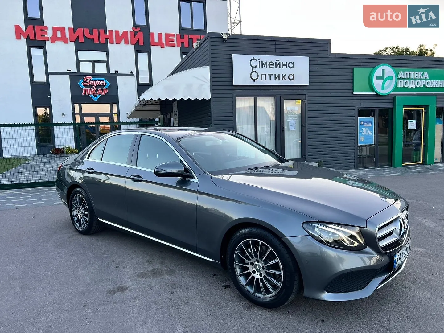 2016 Mercedes-Benz E-klasse - мініатюра 3