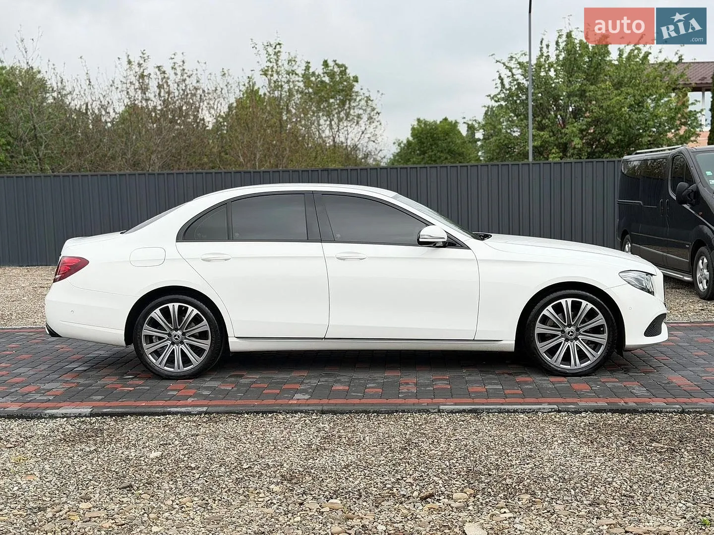 2016 Mercedes-Benz E-klasse - мініатюра 7