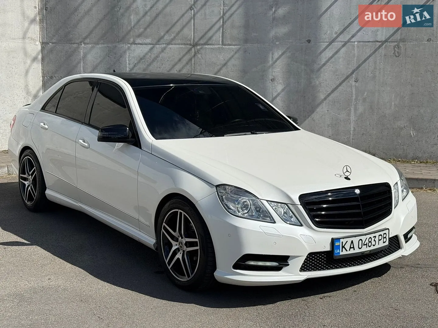 2013 Mercedes-Benz E-klasse - мініатюра 3