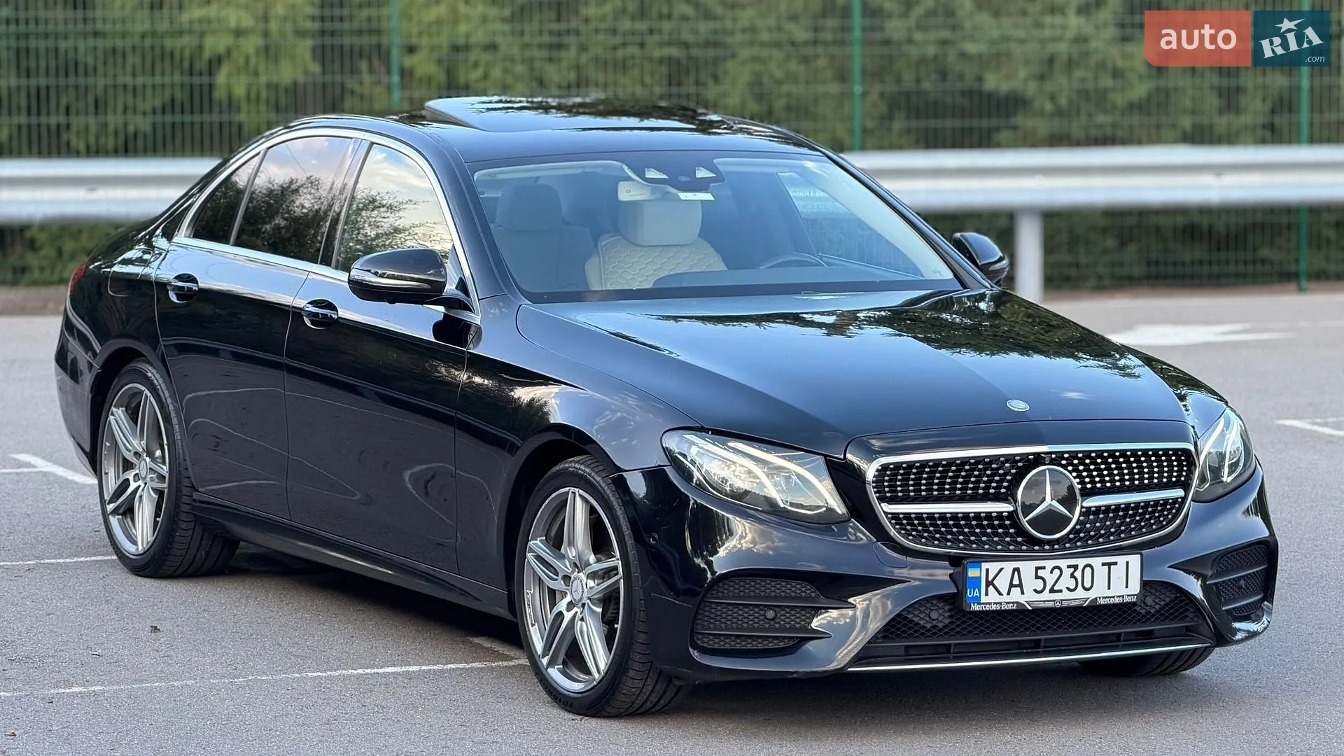 2016 Mercedes-Benz E-klasse - мініатюра 11