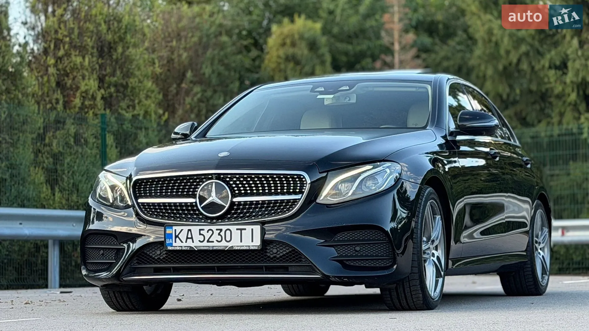 2016 Mercedes-Benz E-klasse - мініатюра 33