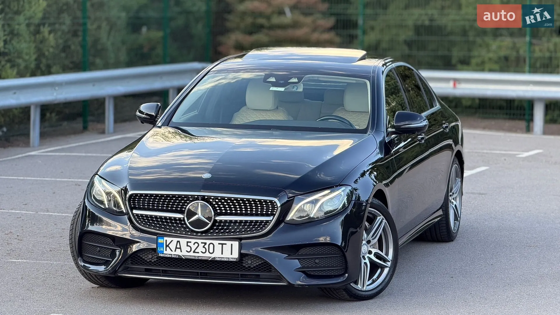2016 Mercedes-Benz E-klasse - мініатюра 40