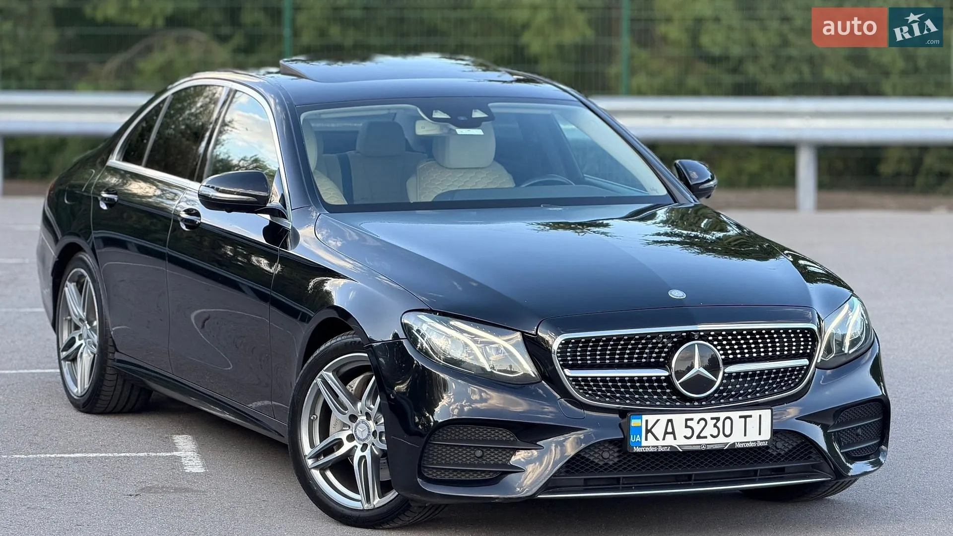 2016 Mercedes-Benz E-klasse - мініатюра 45