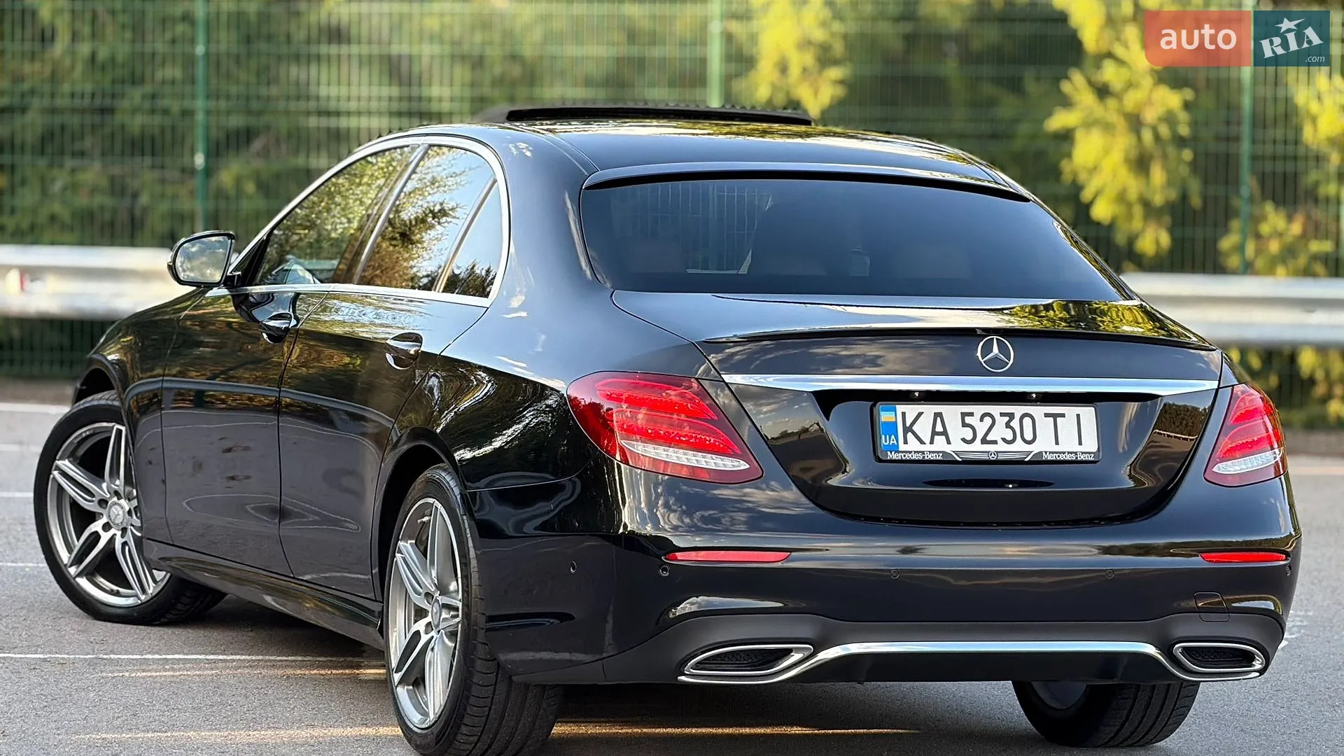 2016 Mercedes-Benz E-klasse - мініатюра 87