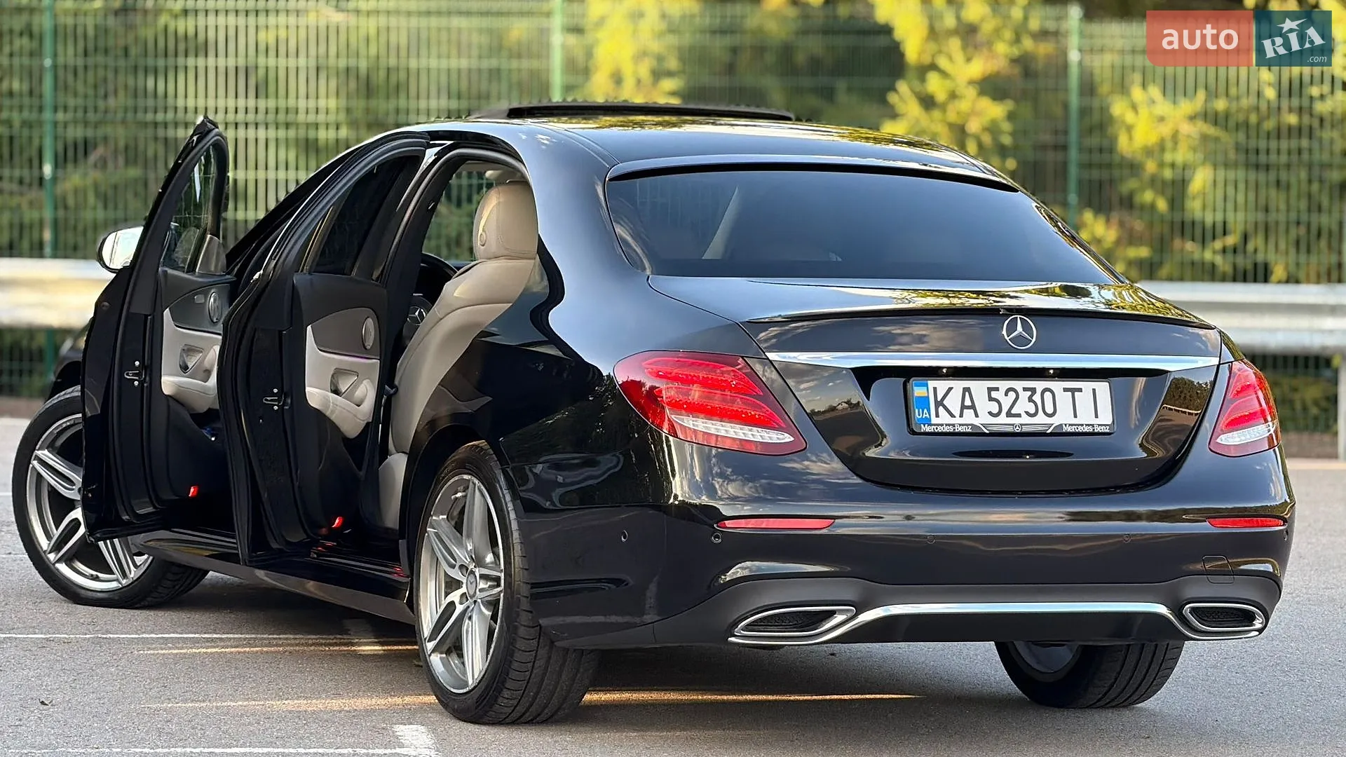 2016 Mercedes-Benz E-klasse - мініатюра 92