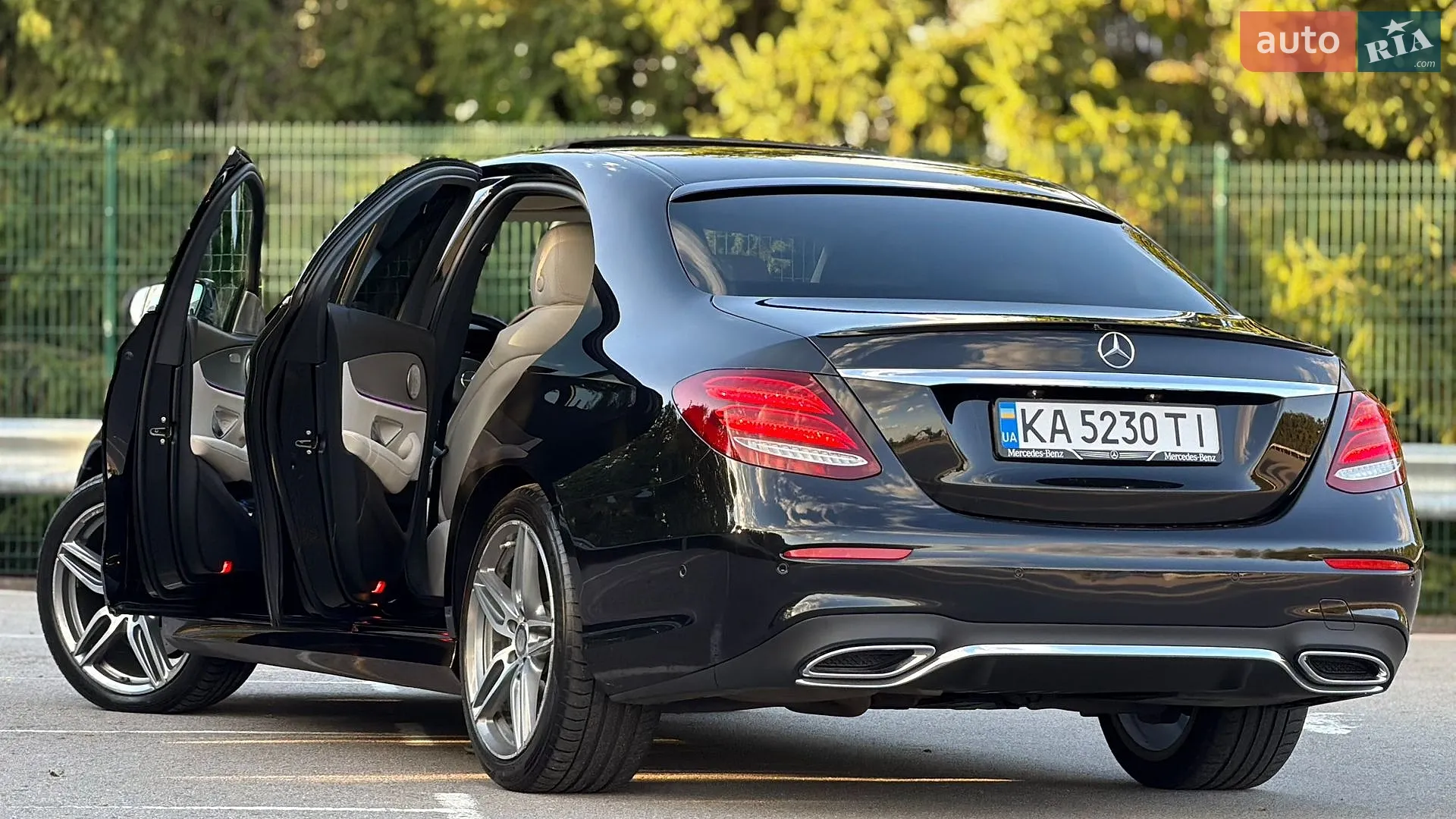 2016 Mercedes-Benz E-klasse - мініатюра 96