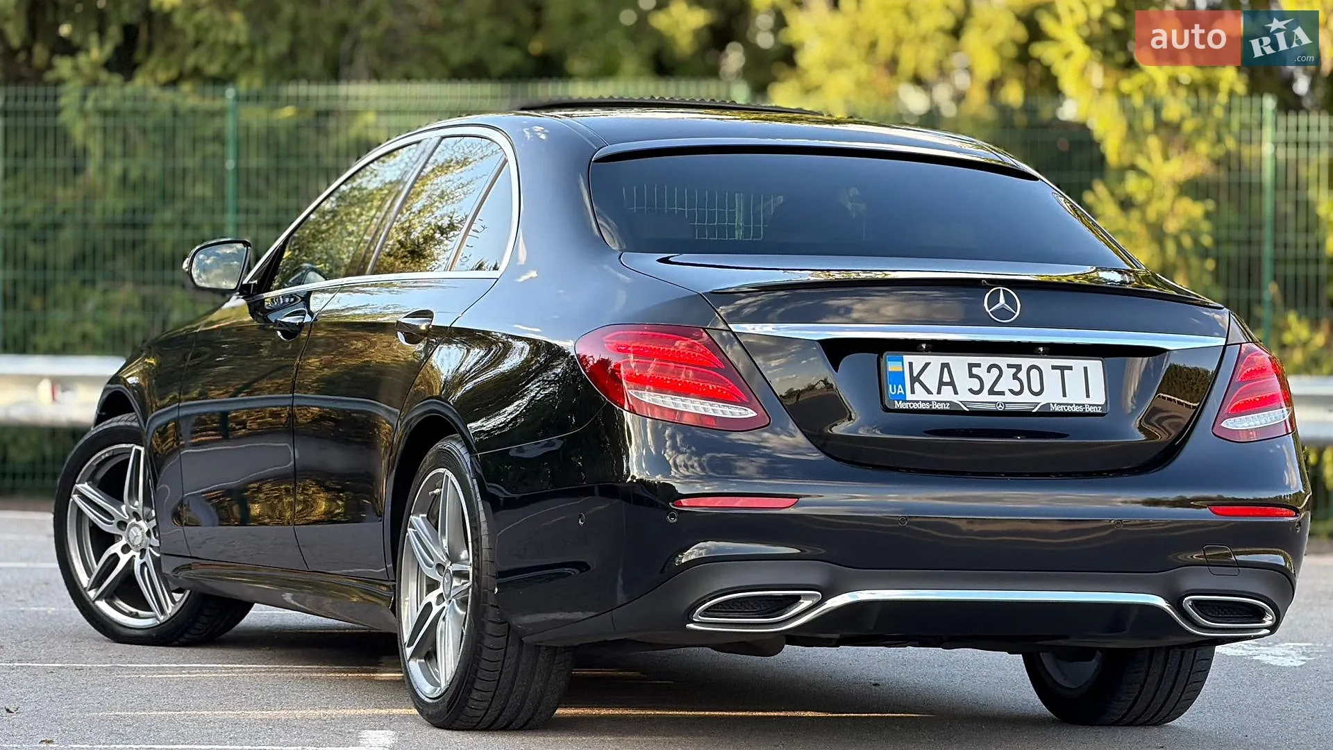 2016 Mercedes-Benz E-klasse - мініатюра 91