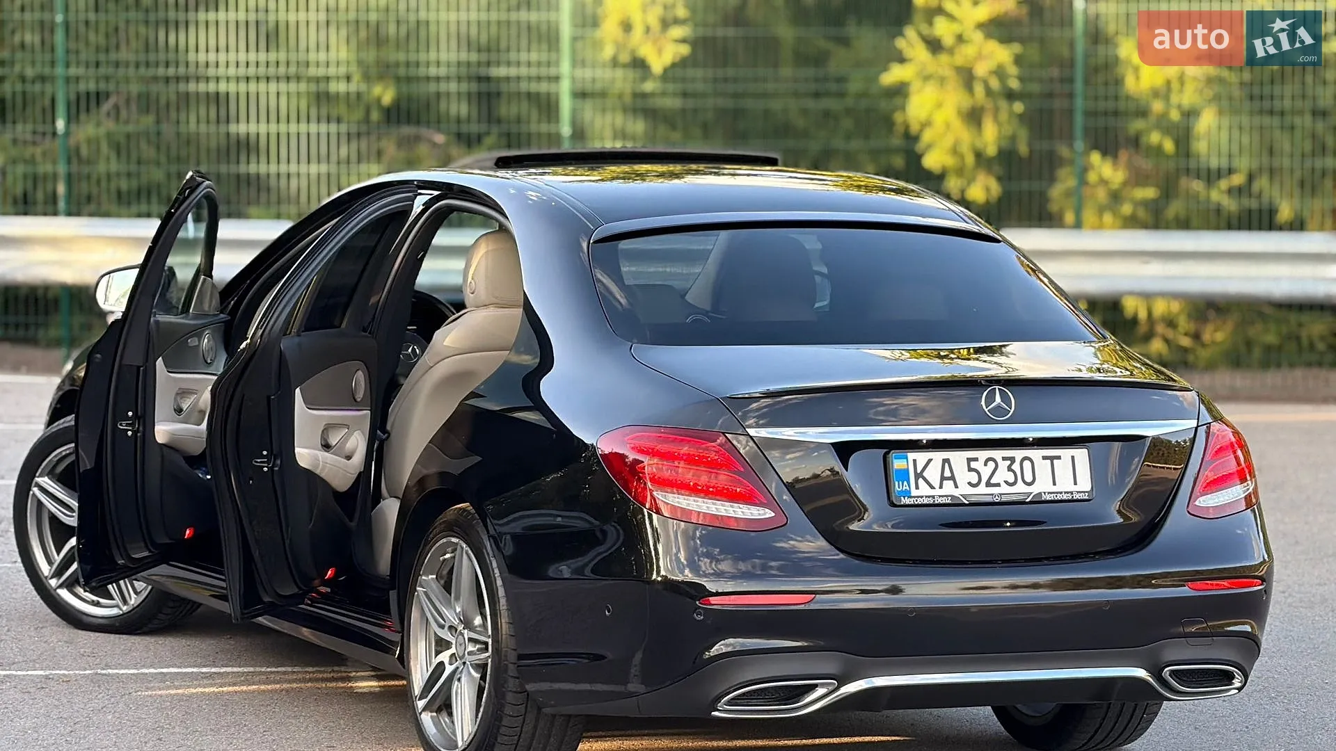 2016 Mercedes-Benz E-klasse - мініатюра 94