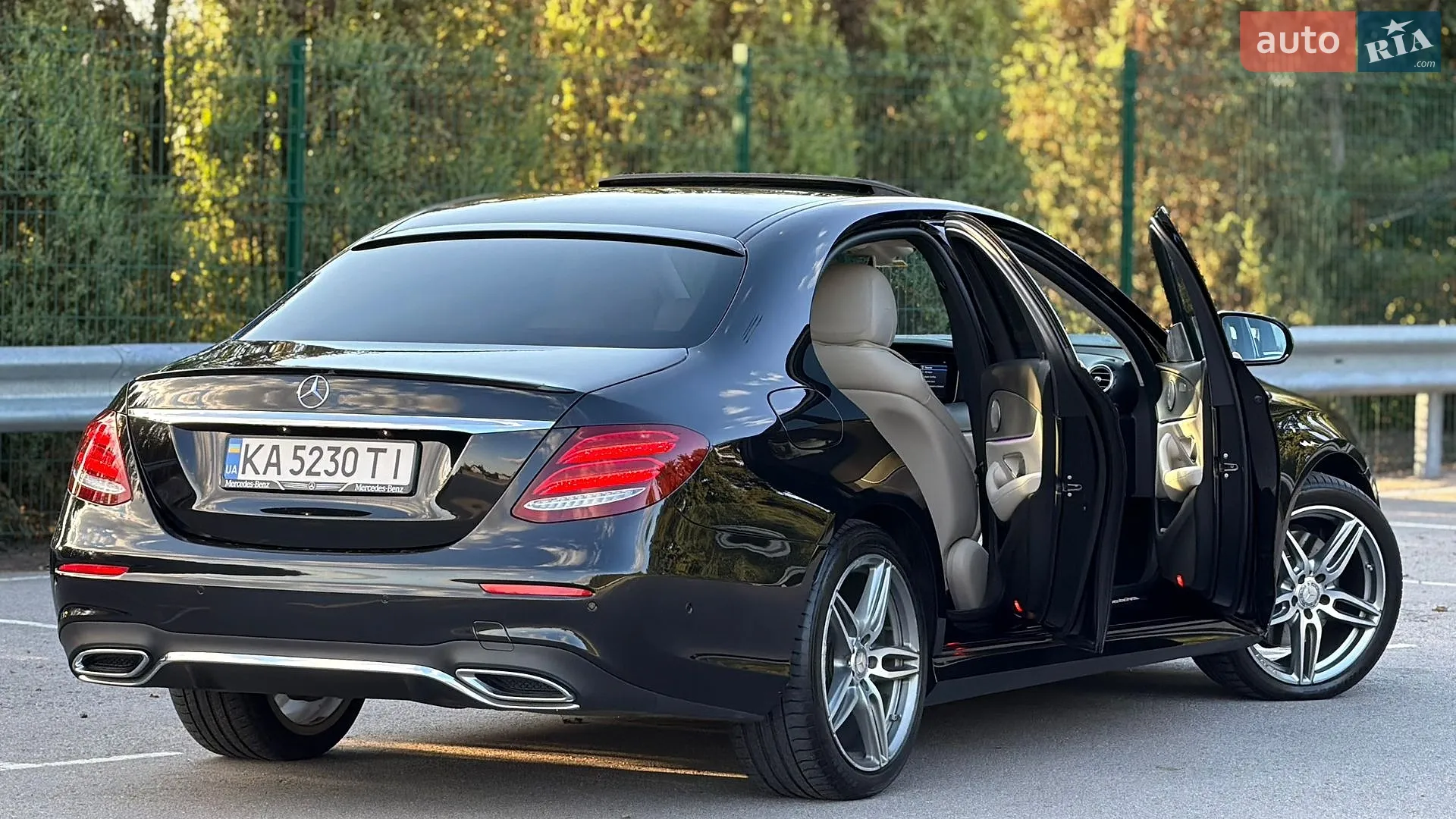2016 Mercedes-Benz E-klasse - мініатюра 100