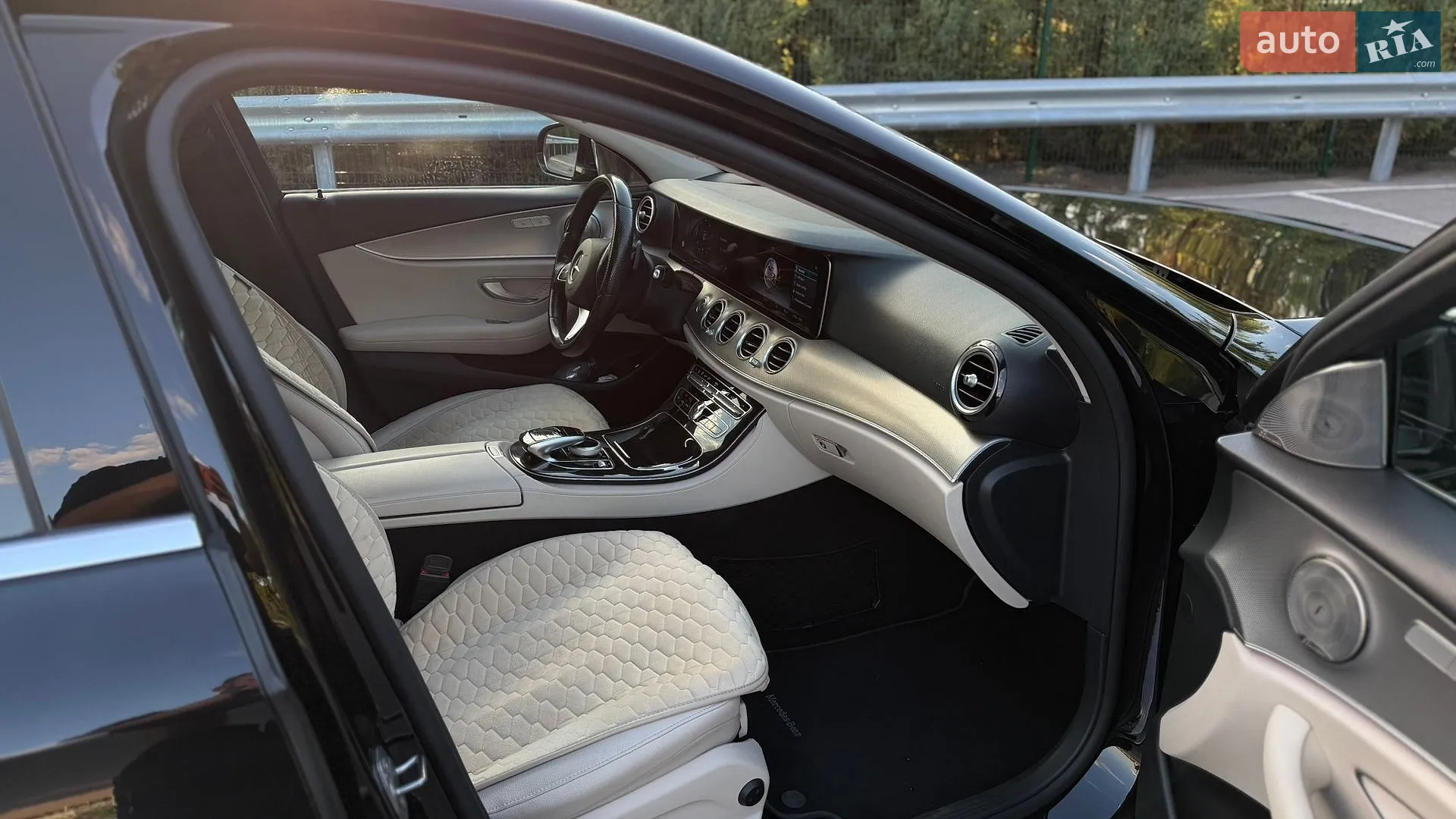 2016 Mercedes-Benz E-klasse - мініатюра 111
