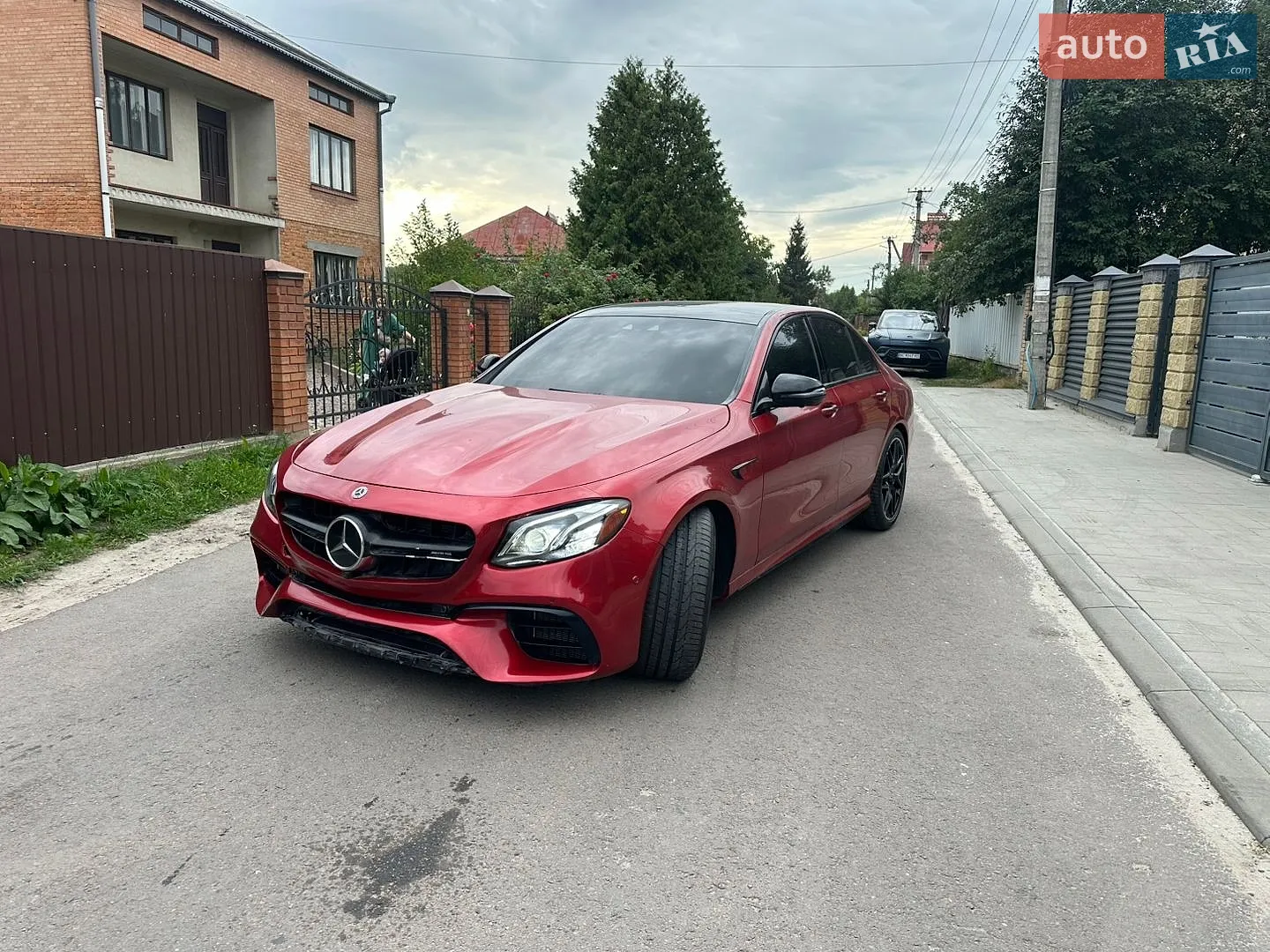 2020 Mercedes-Benz E-klasse - фото 1