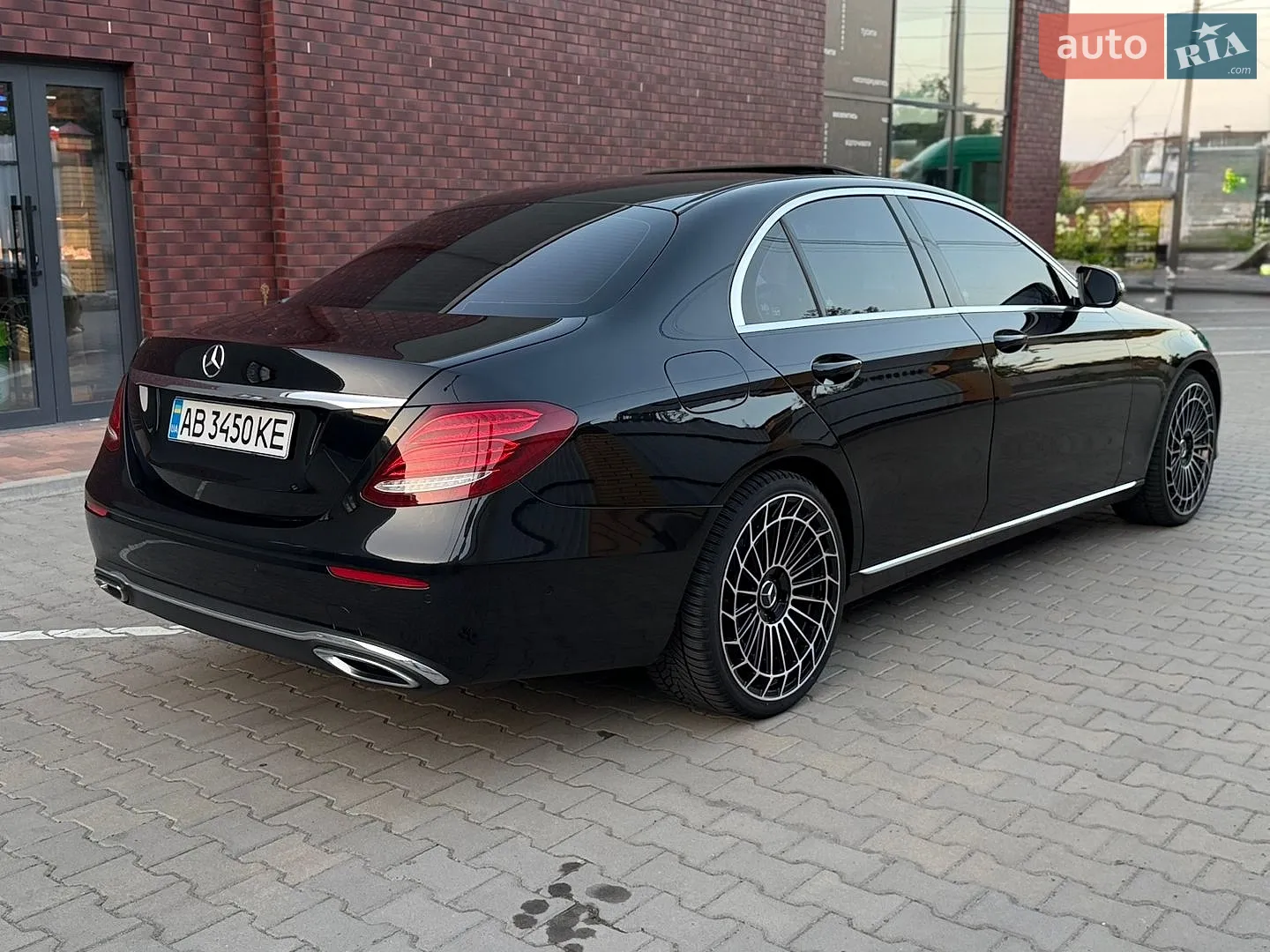 2016 Mercedes-Benz E-klasse - мініатюра 3
