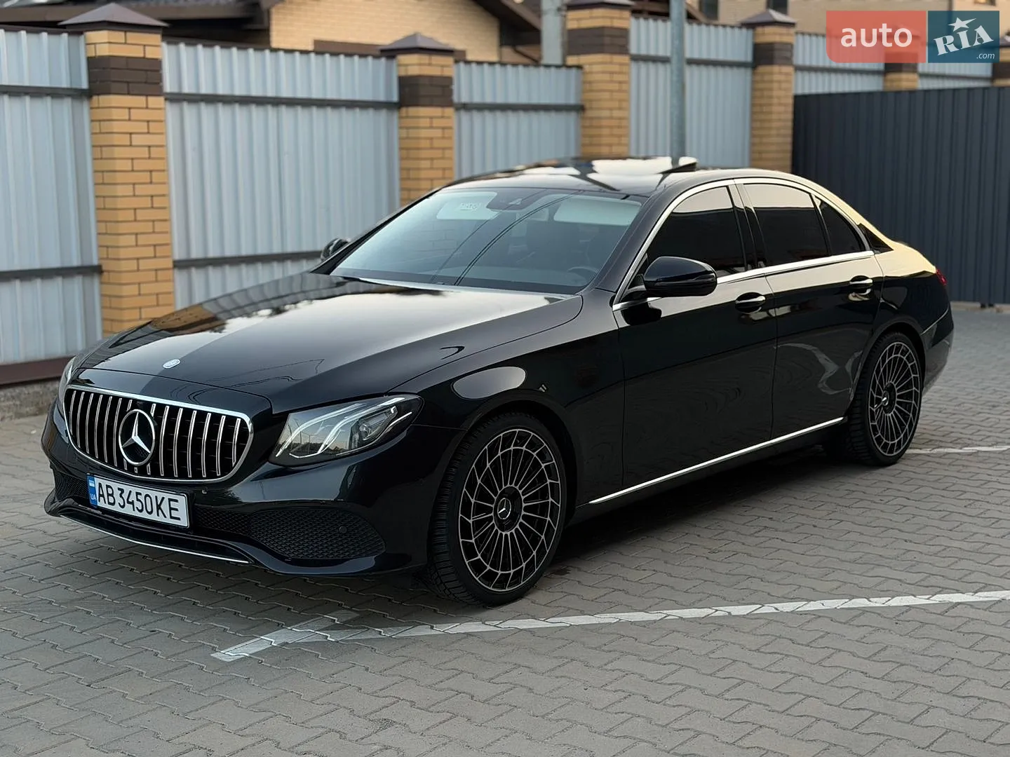 2016 Mercedes-Benz E-klasse - мініатюра 7