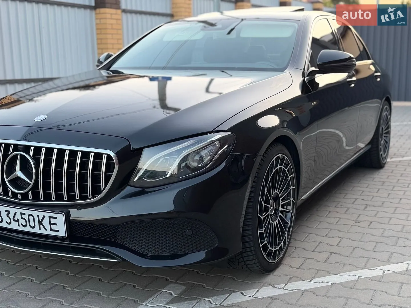 2016 Mercedes-Benz E-klasse - мініатюра 11