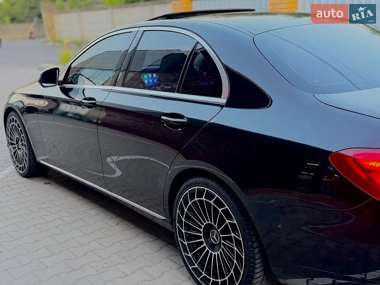 2016 Mercedes-Benz E-klasse - мініатюра 21