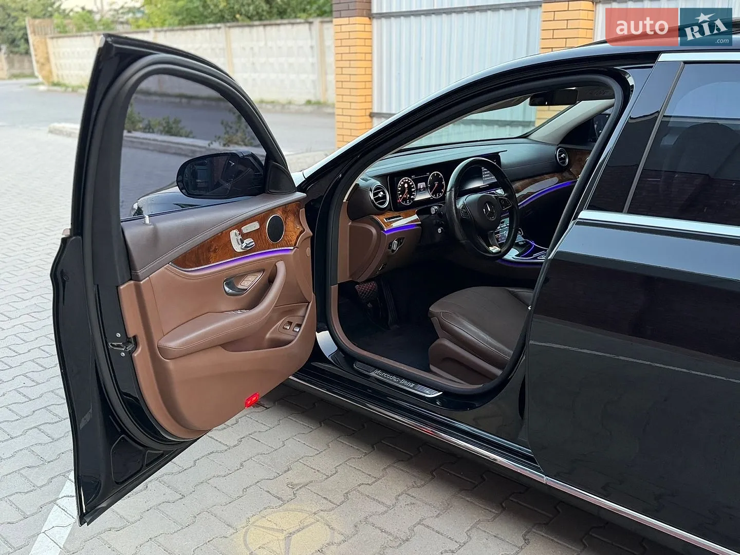 2016 Mercedes-Benz E-klasse - мініатюра 28