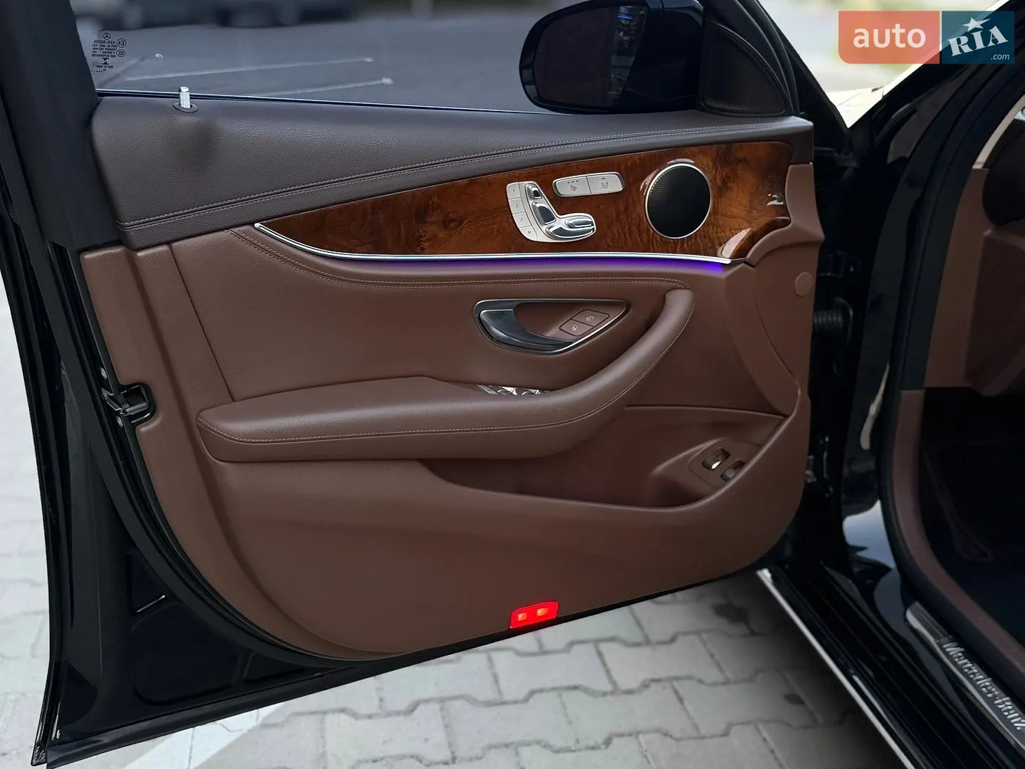 2016 Mercedes-Benz E-klasse - мініатюра 30