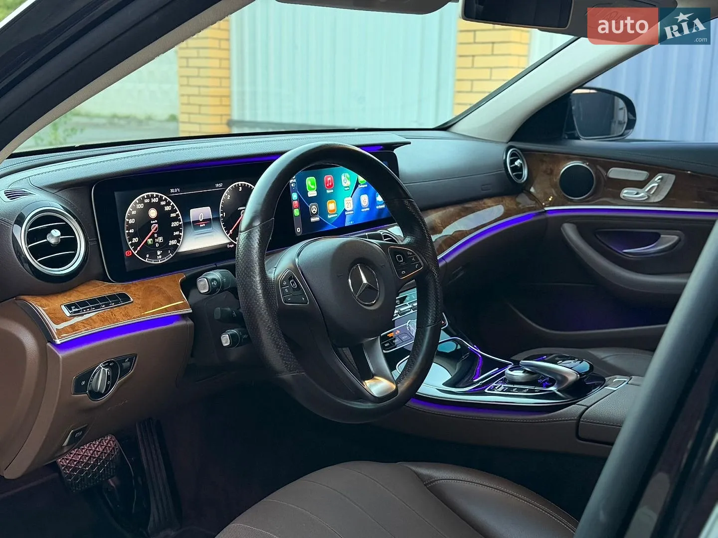 2016 Mercedes-Benz E-klasse - мініатюра 39