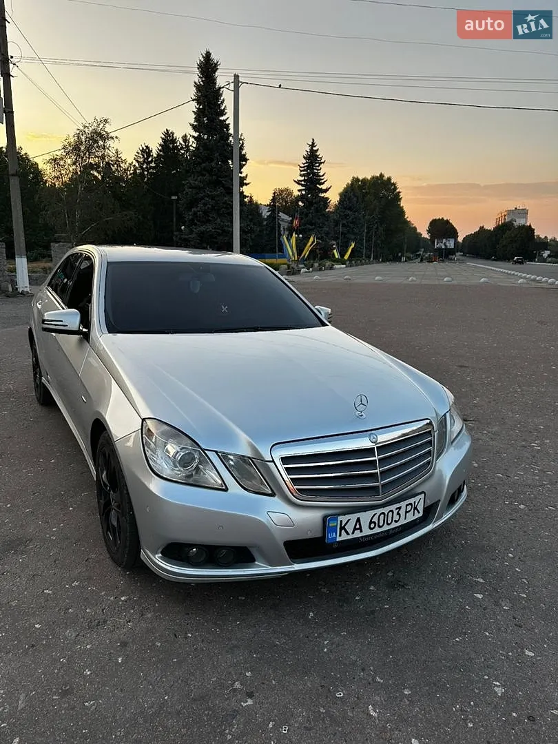 2011 Mercedes-Benz E-klasse - мініатюра 3