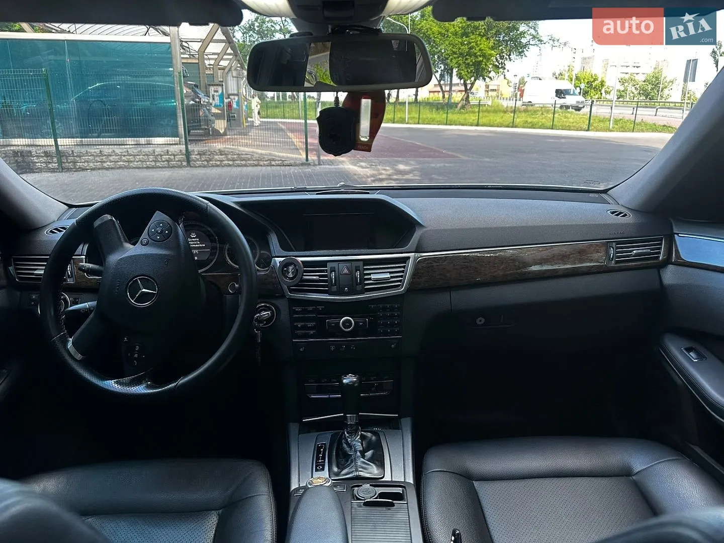 2011 Mercedes-Benz E-klasse - мініатюра 23