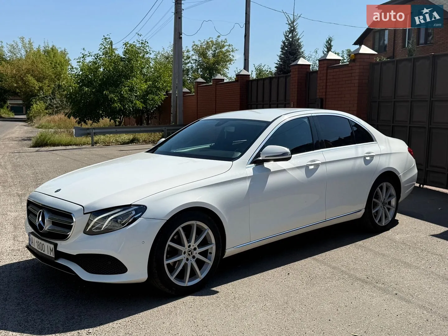 2016 Mercedes-Benz E-klasse - фото 1