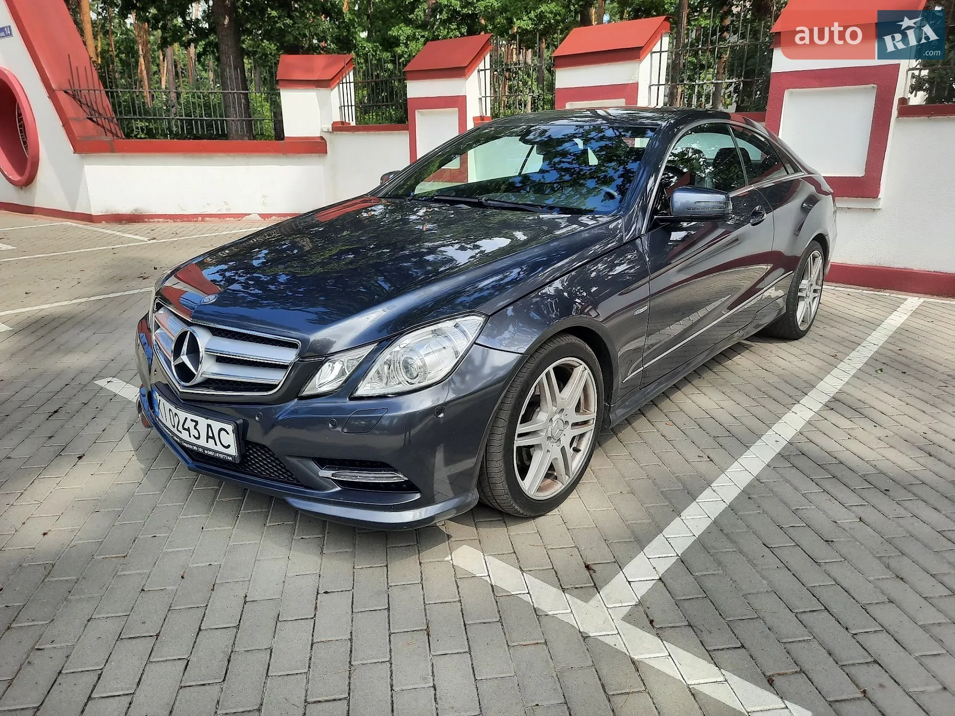 2012 Mercedes-Benz E-klasse - мініатюра 3