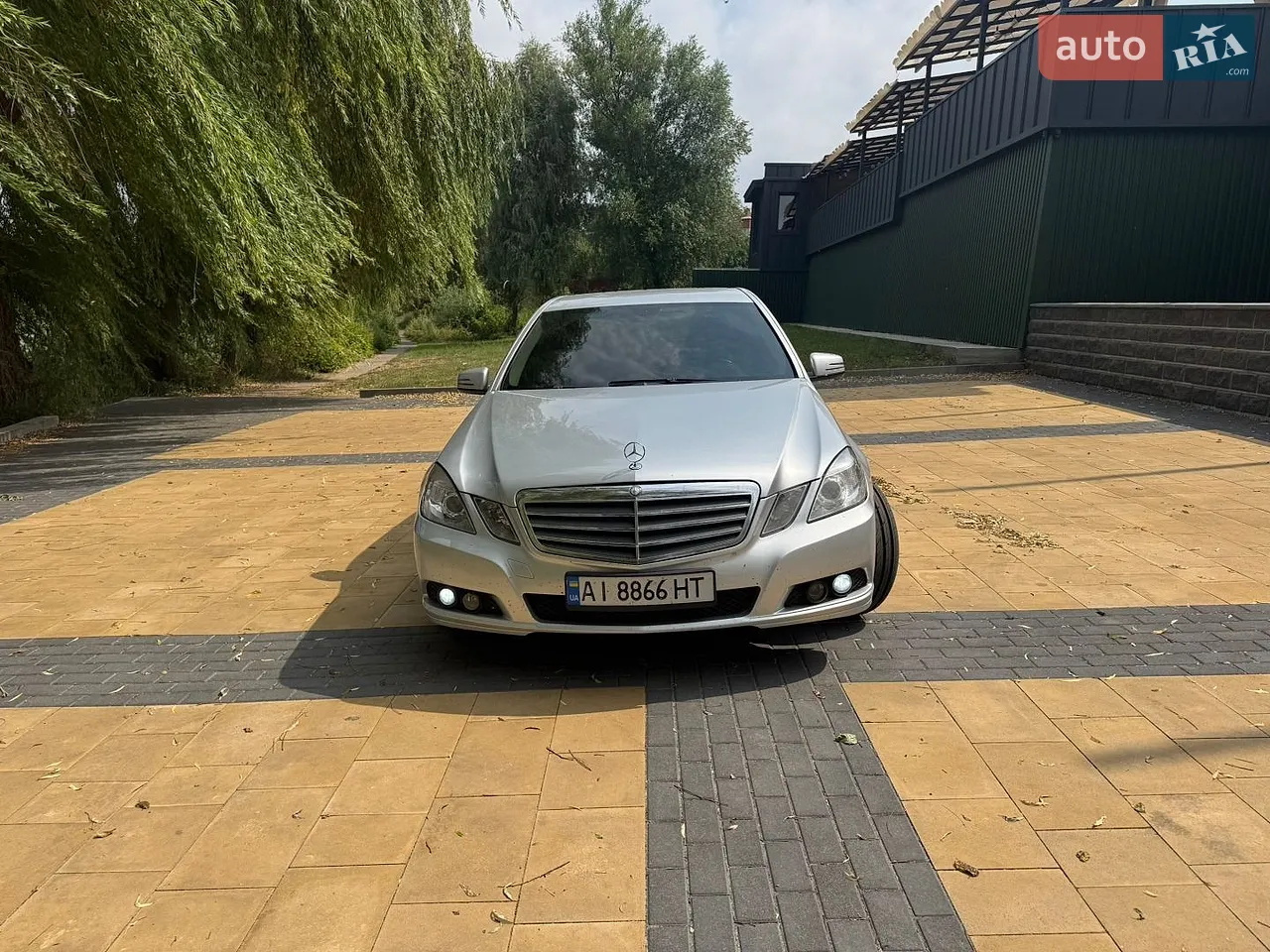 2012 Mercedes-Benz E-klasse - мініатюра 13