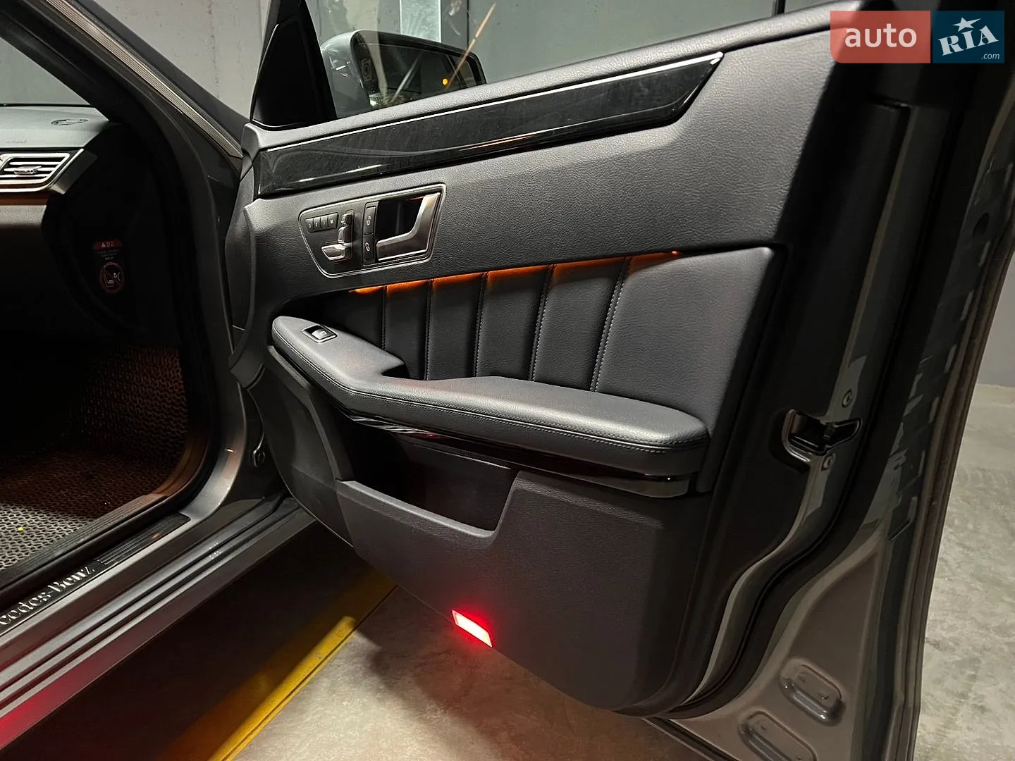 2013 Mercedes-Benz E-klasse - мініатюра 12