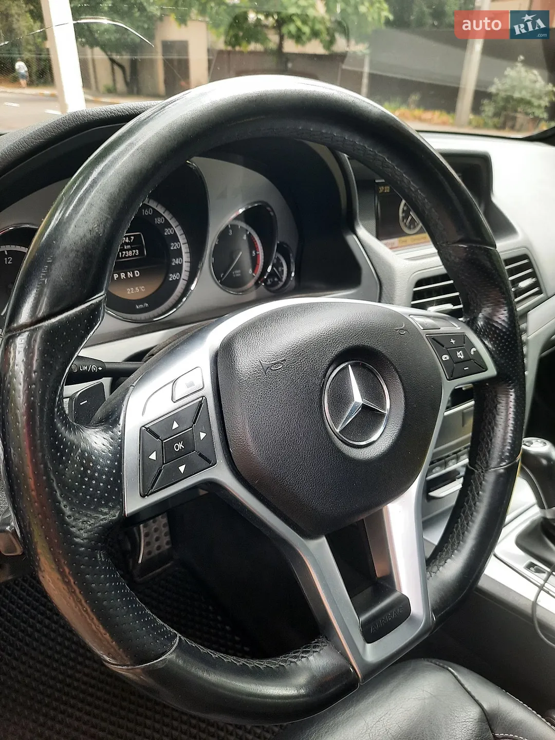 2012 Mercedes-Benz E-klasse - мініатюра 12