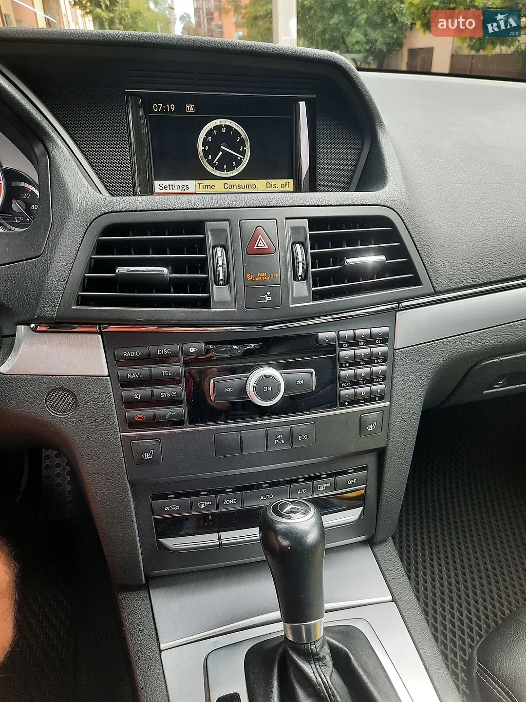2012 Mercedes-Benz E-klasse - мініатюра 23