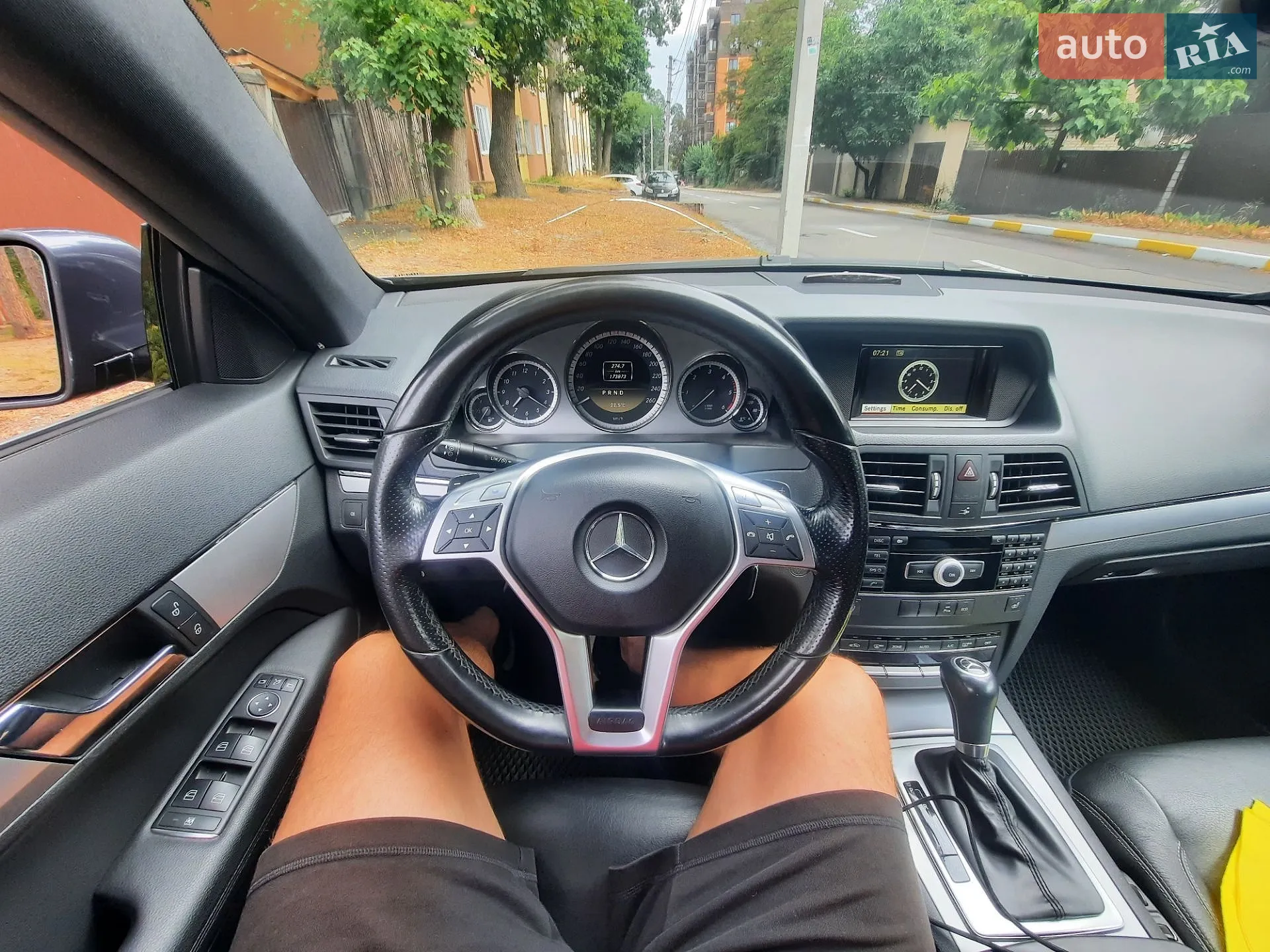 2012 Mercedes-Benz E-klasse - мініатюра 18