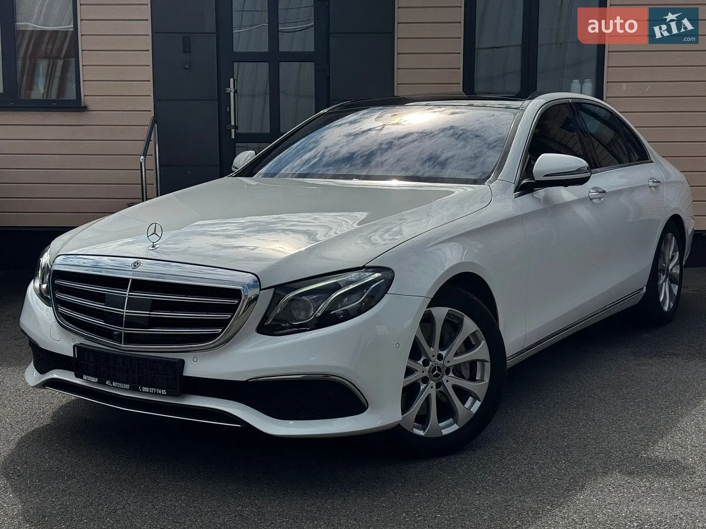 2018 Mercedes-Benz E-klasse - мініатюра 3