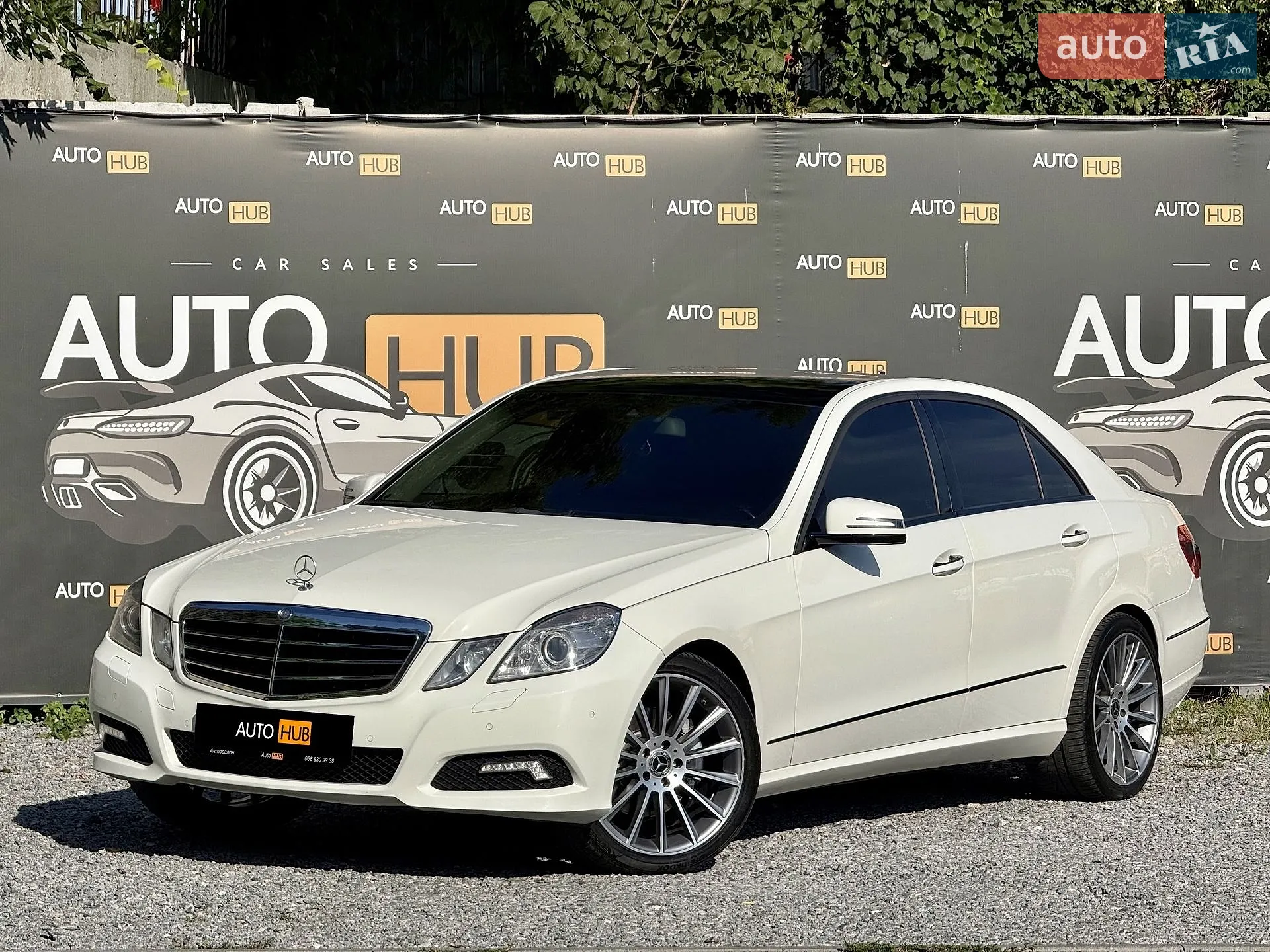 2010 Mercedes-Benz E-klasse - мініатюра 3