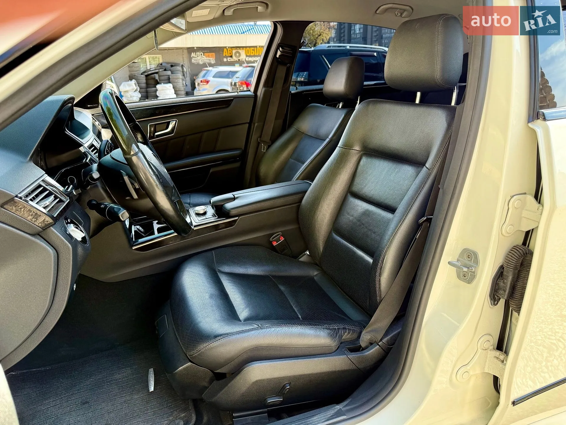 2010 Mercedes-Benz E-klasse - мініатюра 8