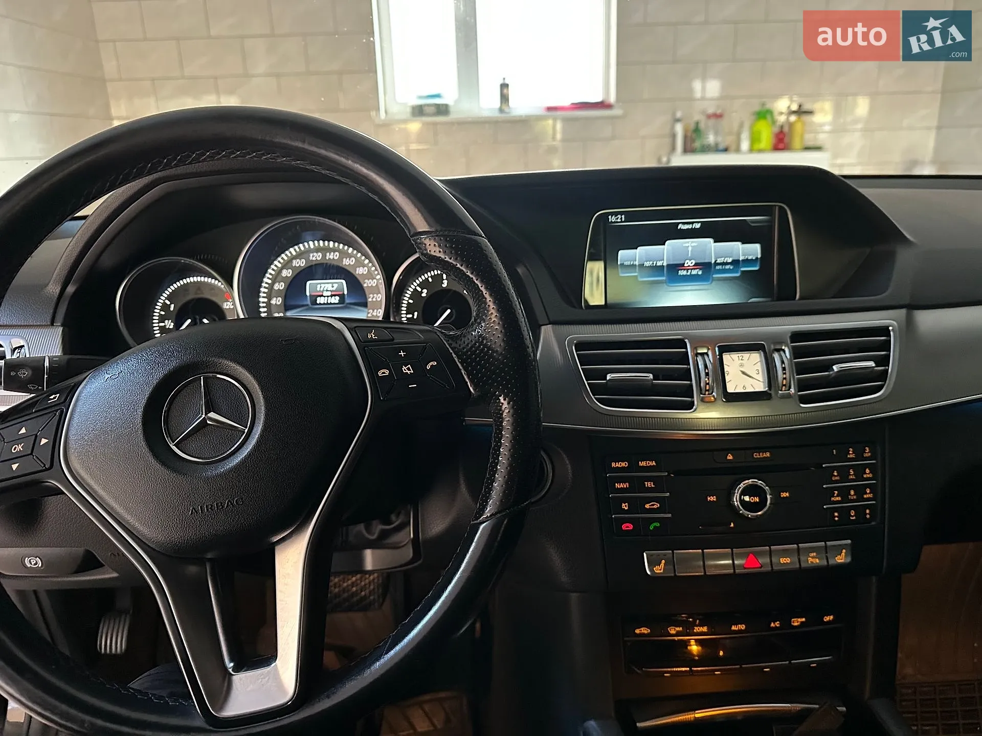 2015 Mercedes-Benz E-klasse - мініатюра 7