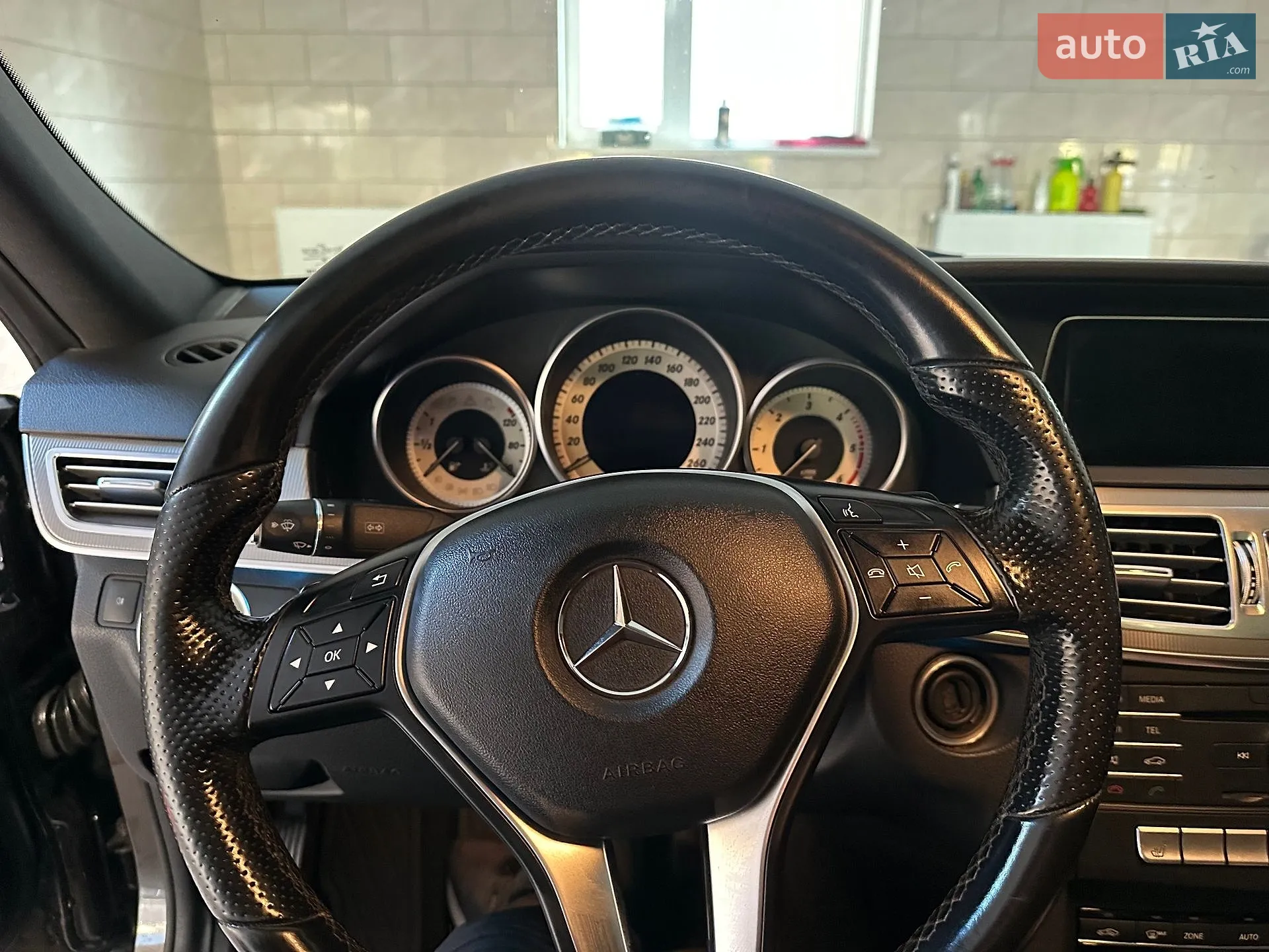 2015 Mercedes-Benz E-klasse - мініатюра 10