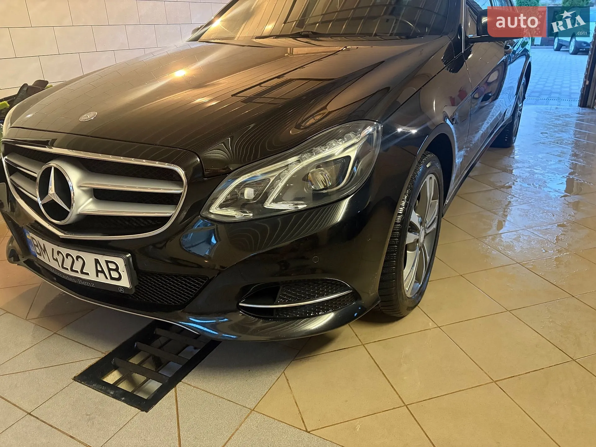 2015 Mercedes-Benz E-klasse - фото 1