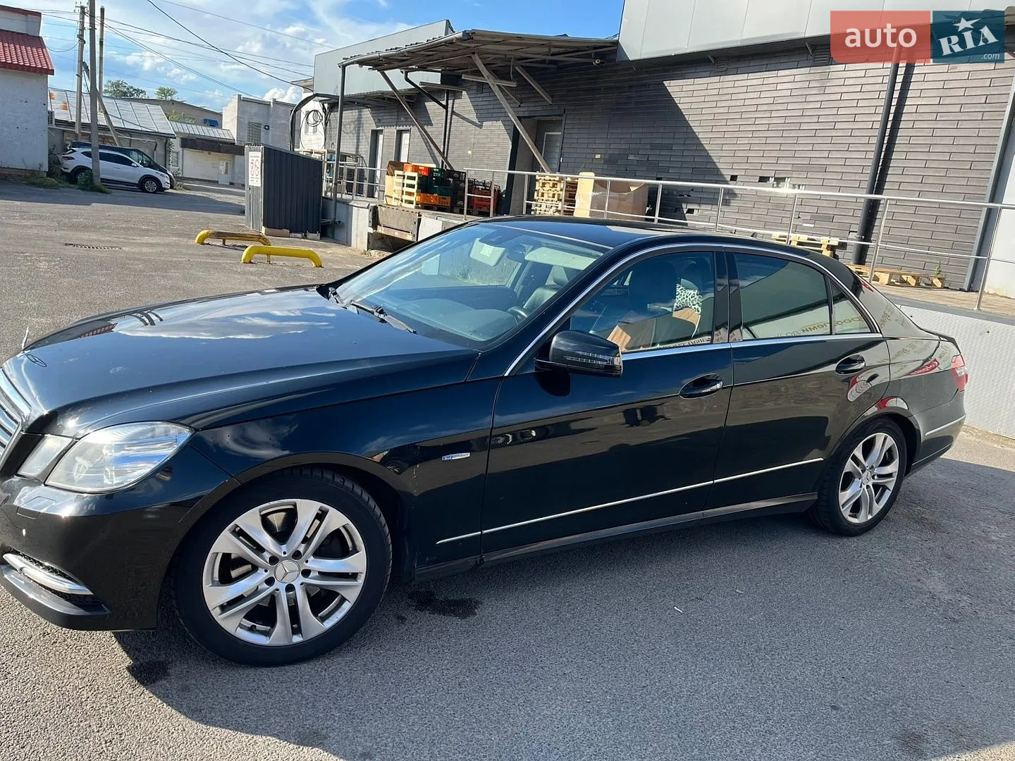 2011 Mercedes-Benz E-klasse - мініатюра 2