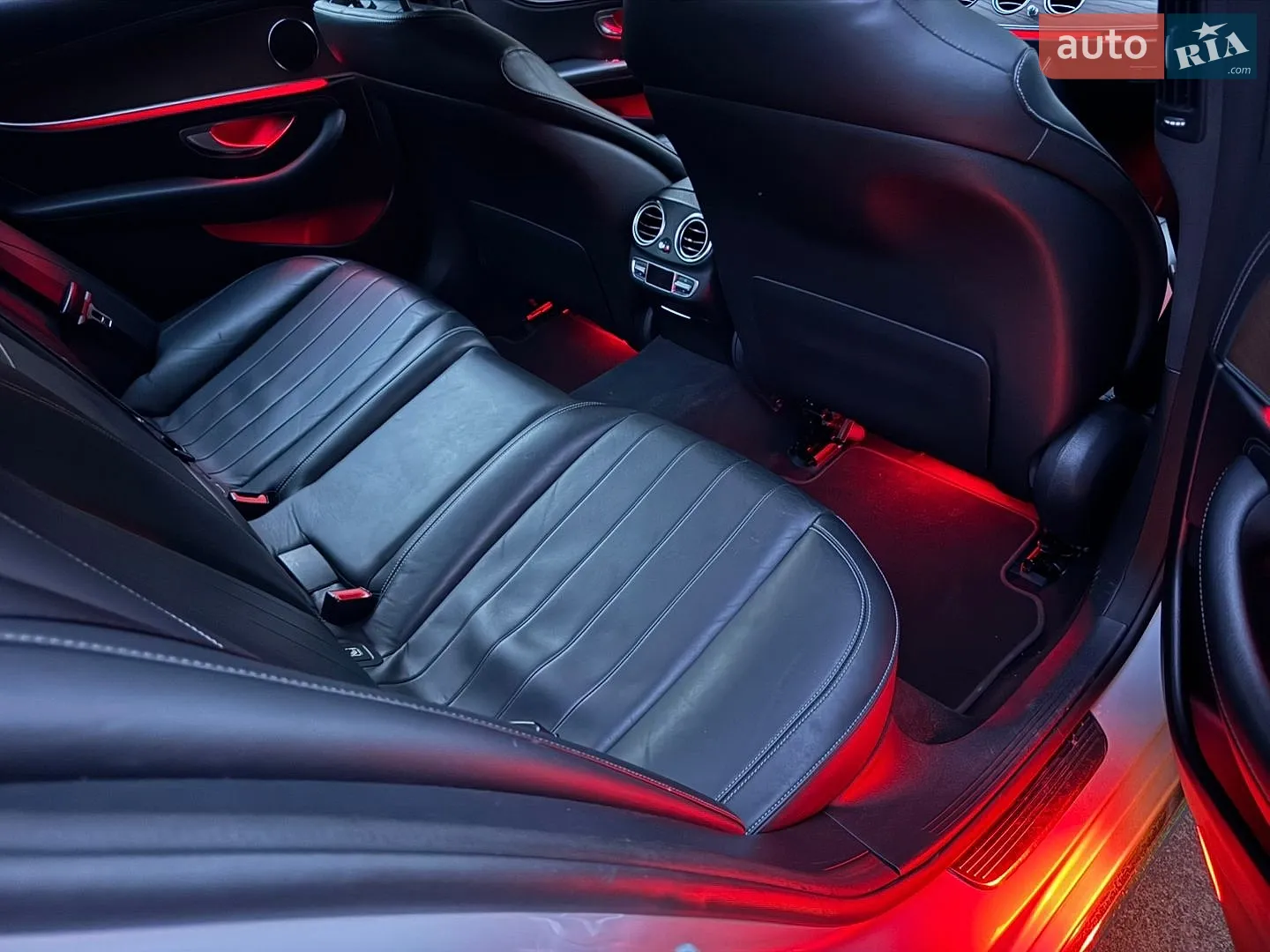 2016 Mercedes-Benz E-klasse - мініатюра 44