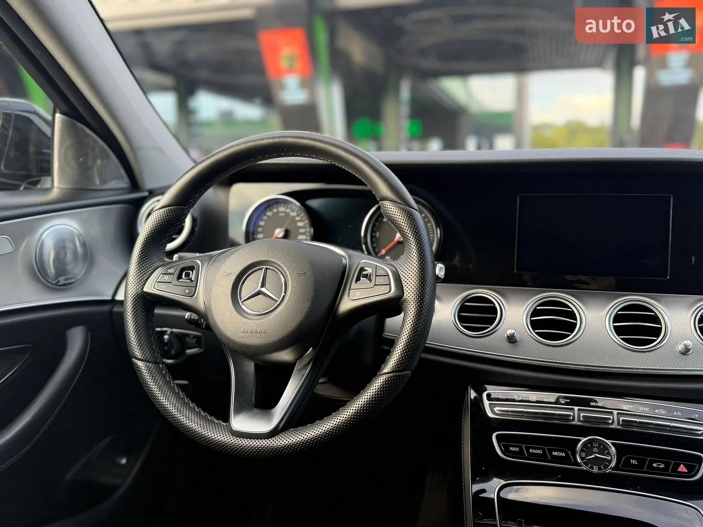 2016 Mercedes-Benz E-klasse - мініатюра 10