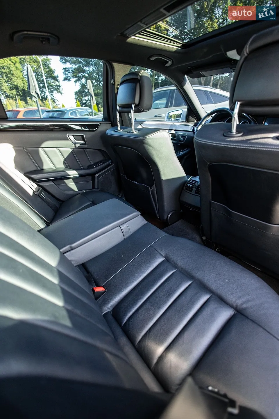 2014 Mercedes-Benz E-klasse - мініатюра 24