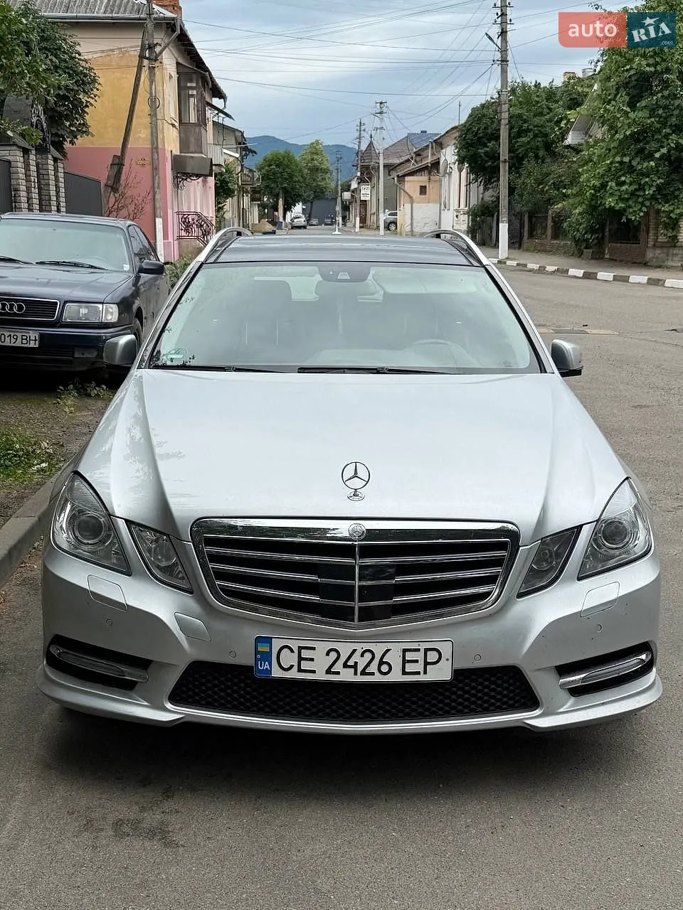 2012 Mercedes-Benz E-klasse - фото 1