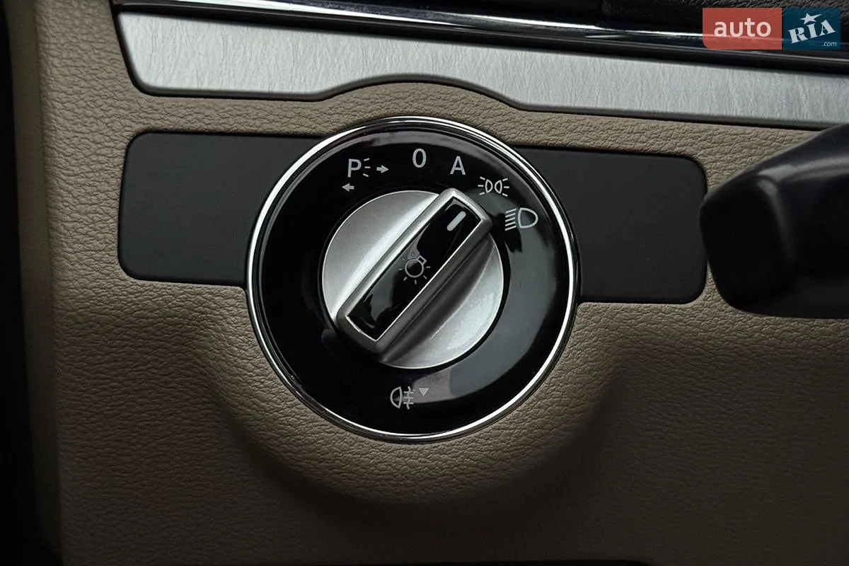 2010 Mercedes-Benz E-klasse - мініатюра 13