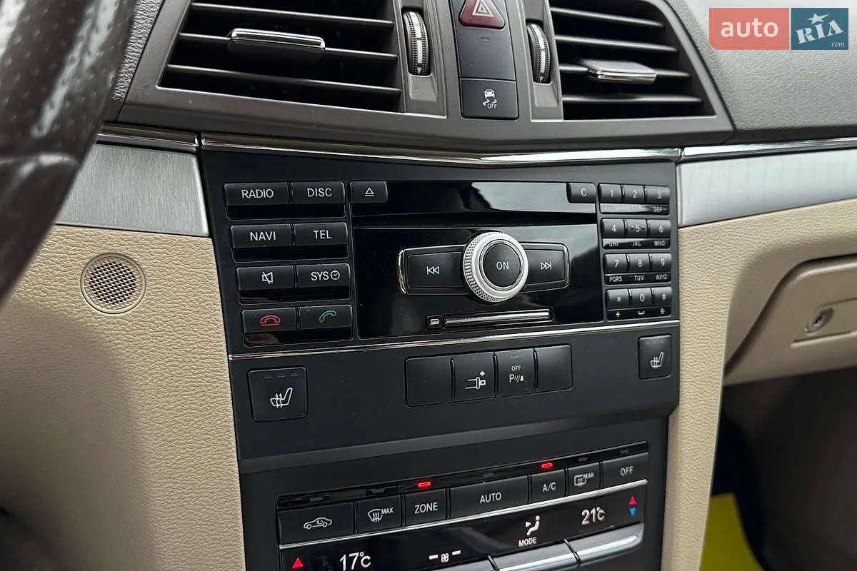 2010 Mercedes-Benz E-klasse - мініатюра 17