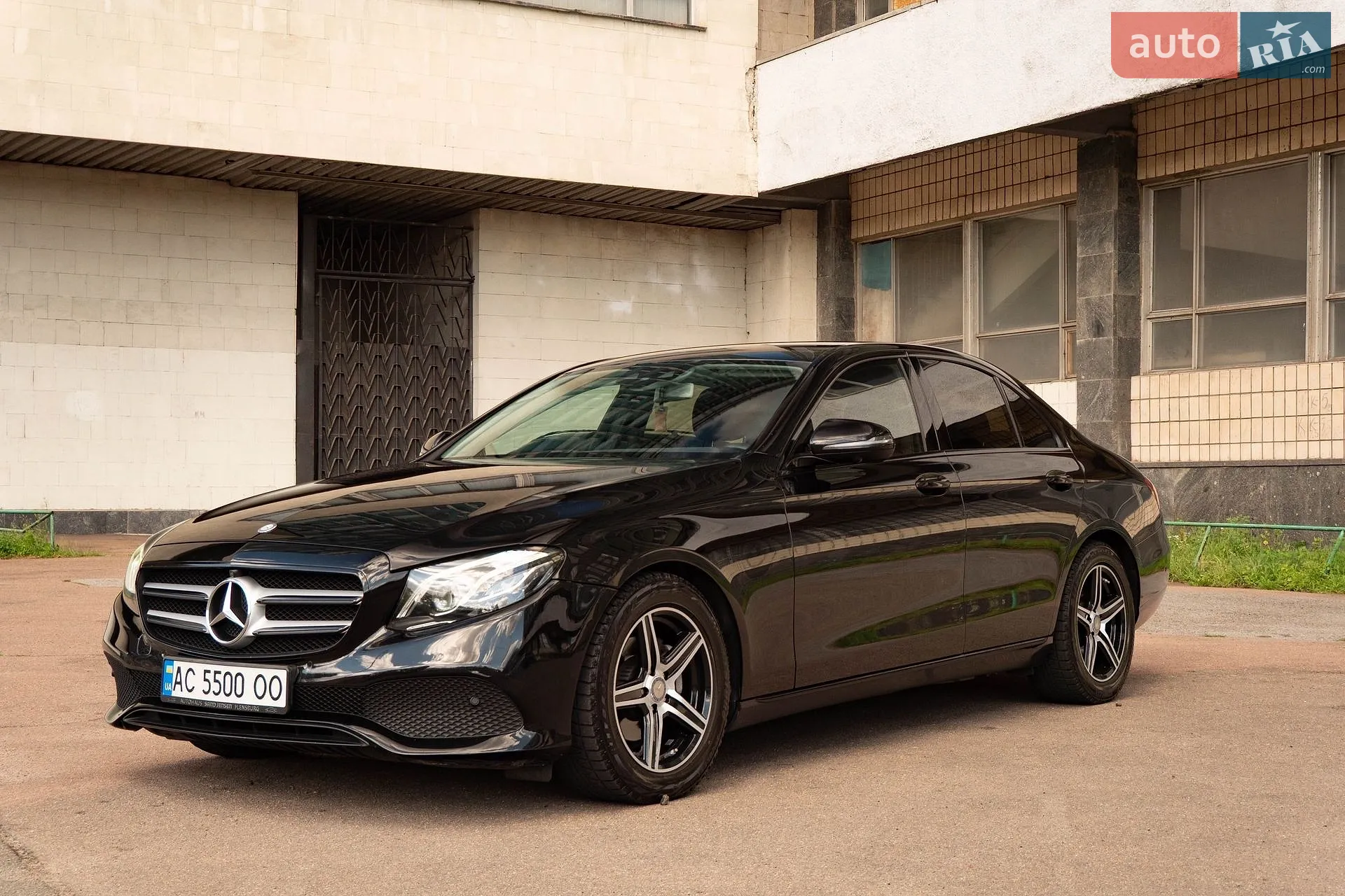 2016 Mercedes-Benz E-klasse - мініатюра 9